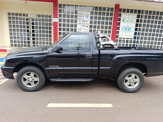 CHEVROLET S10 2.4 MPFI ADVANTAGE 4X2 CS 8V FLEX 2P MANUAL